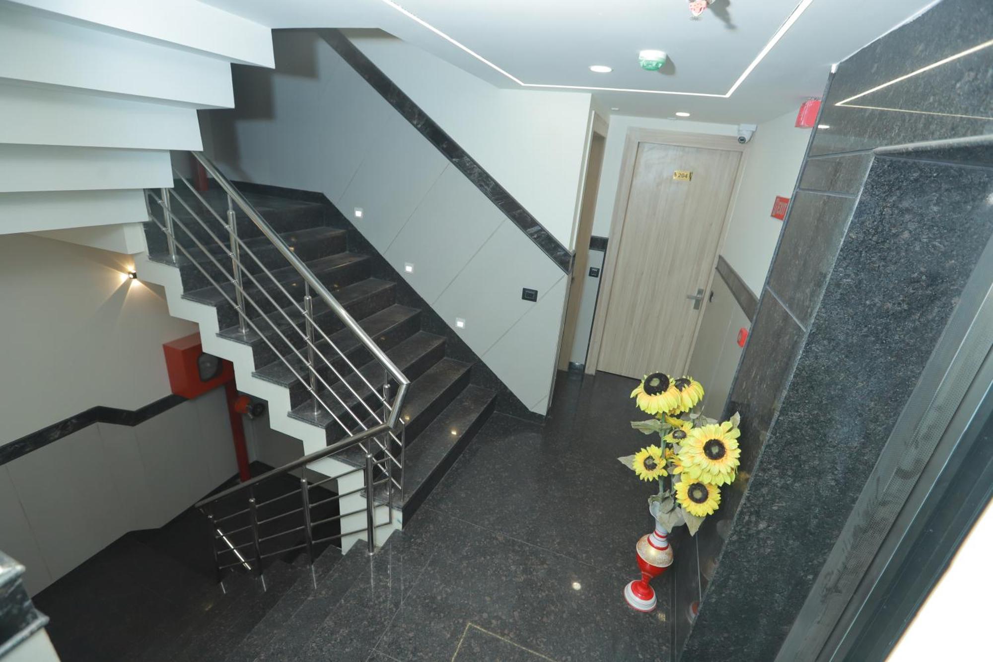 Zed Hotel - Delhi International Airport New Delhi Exterior photo